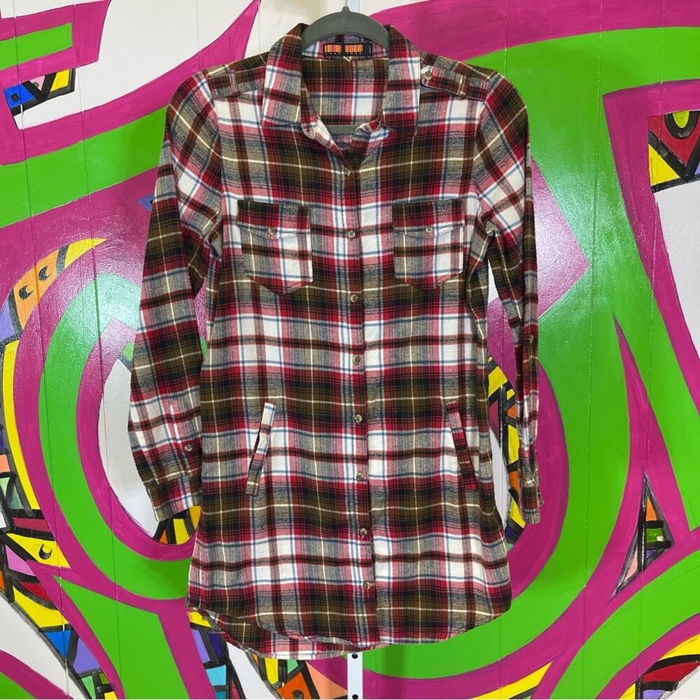 Love Tree, Plaid Flannel, Long Sleeve Tunic/Dress. Size Small. In excellent cond